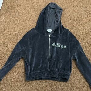 Rue 21 Crop top hoodie